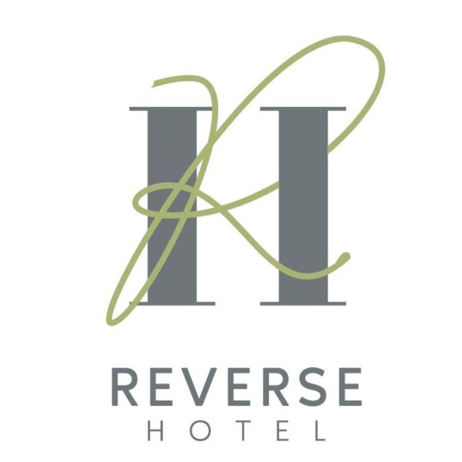 Hotel Reverse トッレ・サンタ・サビーナ エクステリア 写真